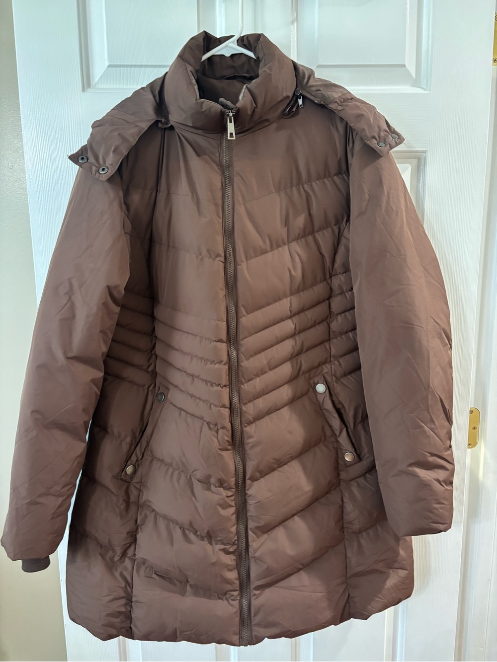 Women’s Brown Quilted Puffer Jacket with High Collar